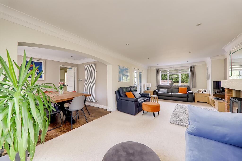 Additional image 6 of Fifth Avenue, Charmandean, Worthing