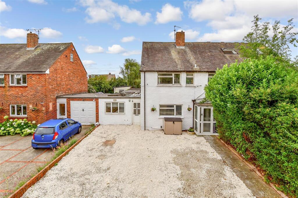 Additional image 4 of Southfields Road, Littlehampton, West Sussex