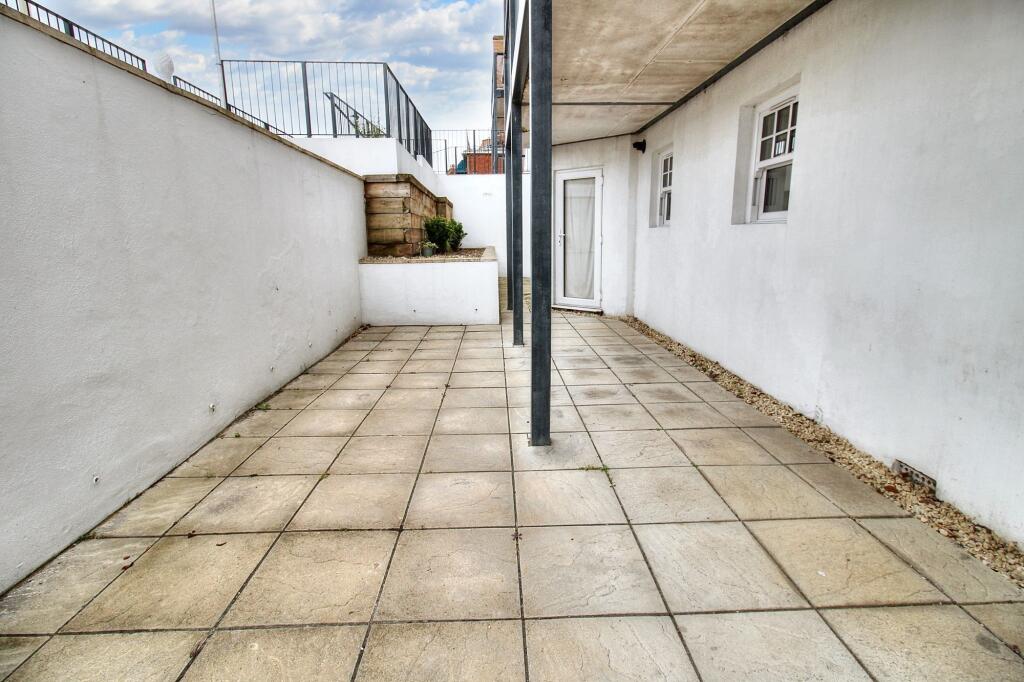 Additional image 13 of Royal Parade, Eastbourne, BN22