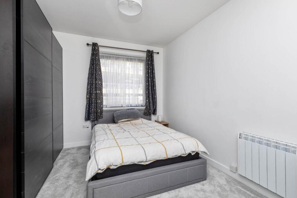 Additional image 6 of Skyline Apartments, 1 The Causeway