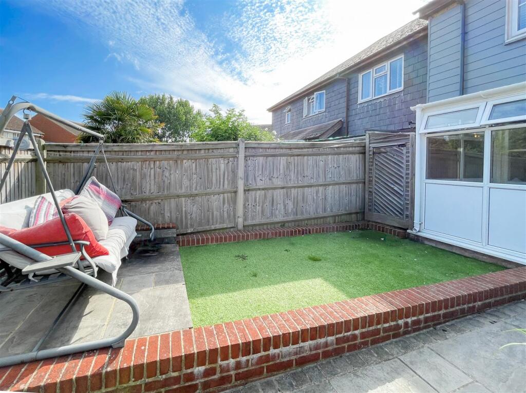 Additional image 13 of Marina Walk, Eastbourne, BN23 6HX