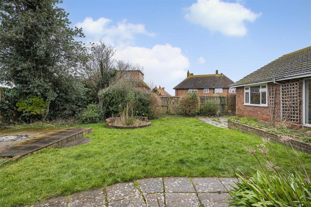 Additional image 13 of Stirling Avenue, Seaford