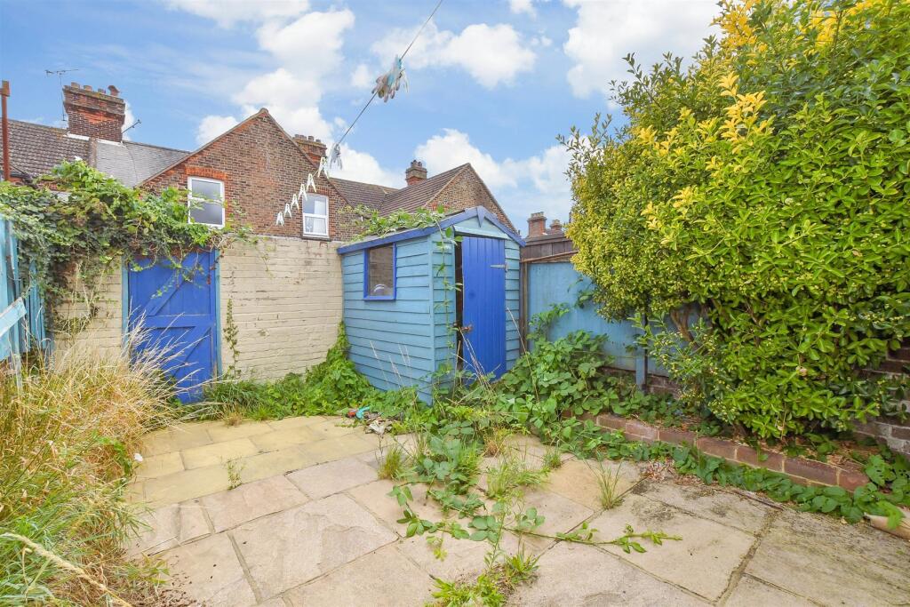 Additional image 4 of Gloucester Place, Littlehampton, West Sussex