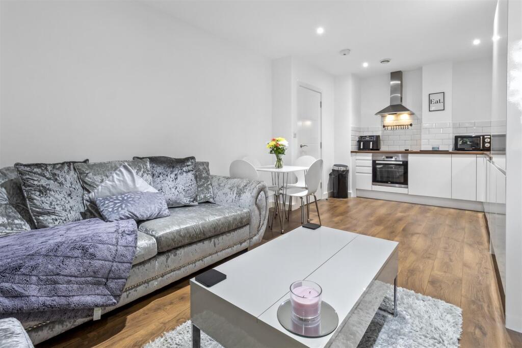 Additional image 5 of Strand Parade, Goring-By-Sea, Worthing