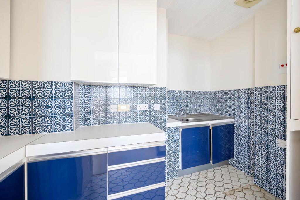 Additional image 7 of Collingwood House 127 Marine Parade, Brighton