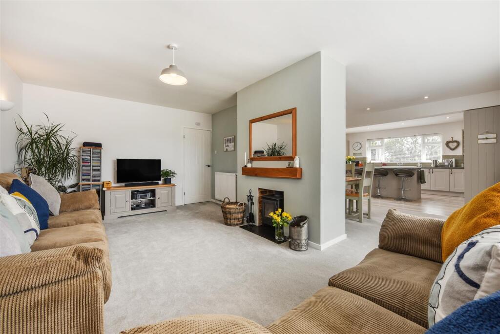 Additional image 3 of Longmead, Walberton