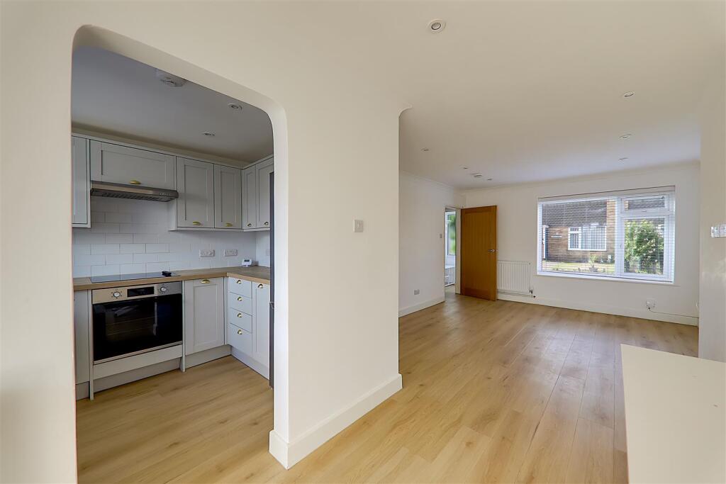 Additional image 4 of Chilgrove Close, Goring-By-Sea, Worthing