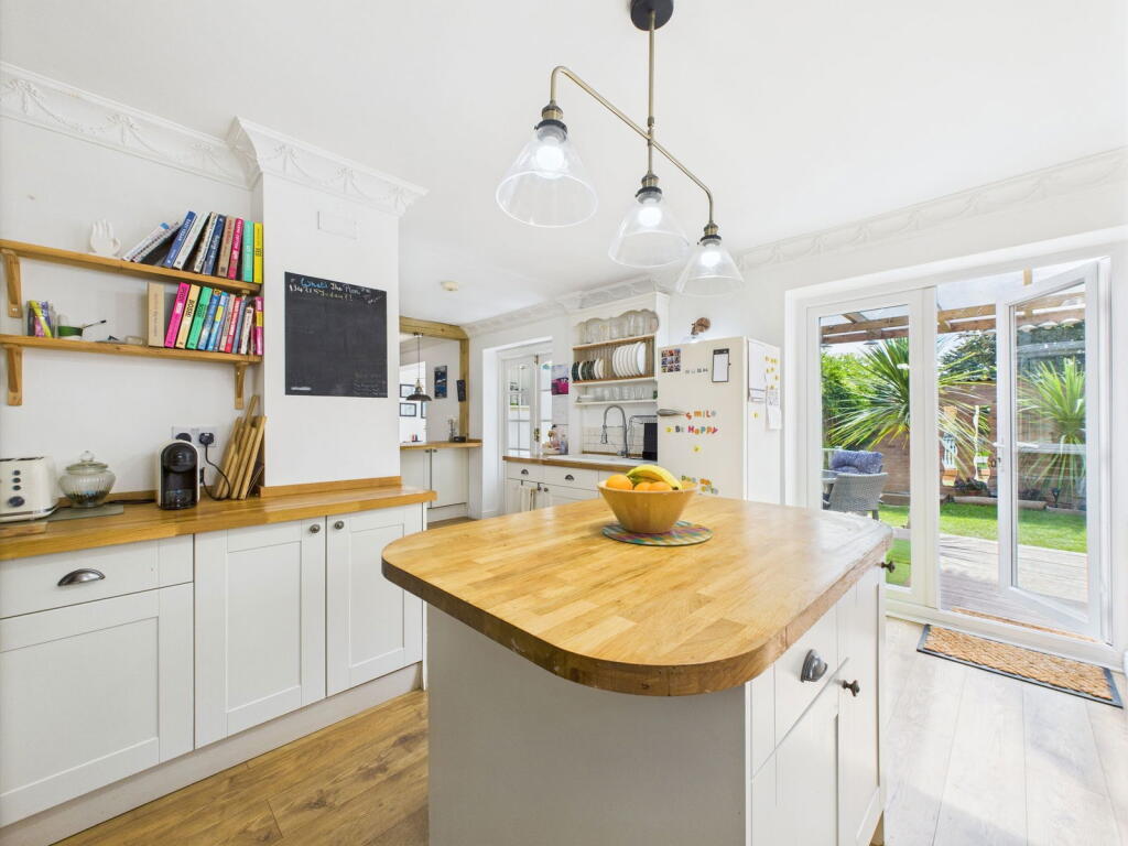 Additional image 7 of Selkirk Close, Worthing, BN13