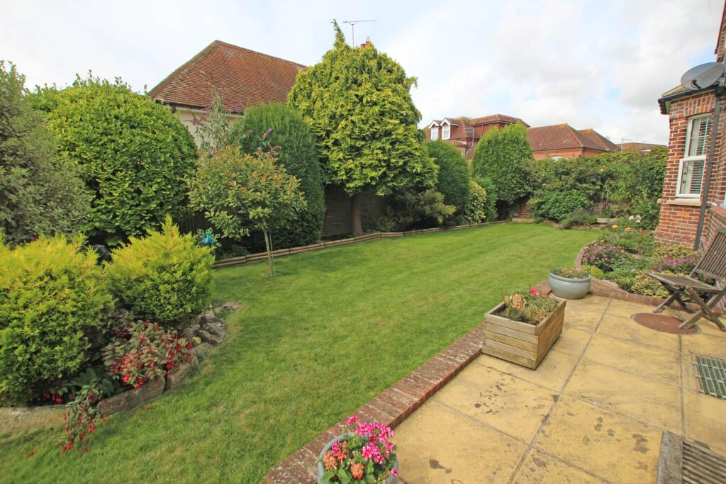 Additional image 2 of Watts Lane, Eastbourne, BN21 2LL