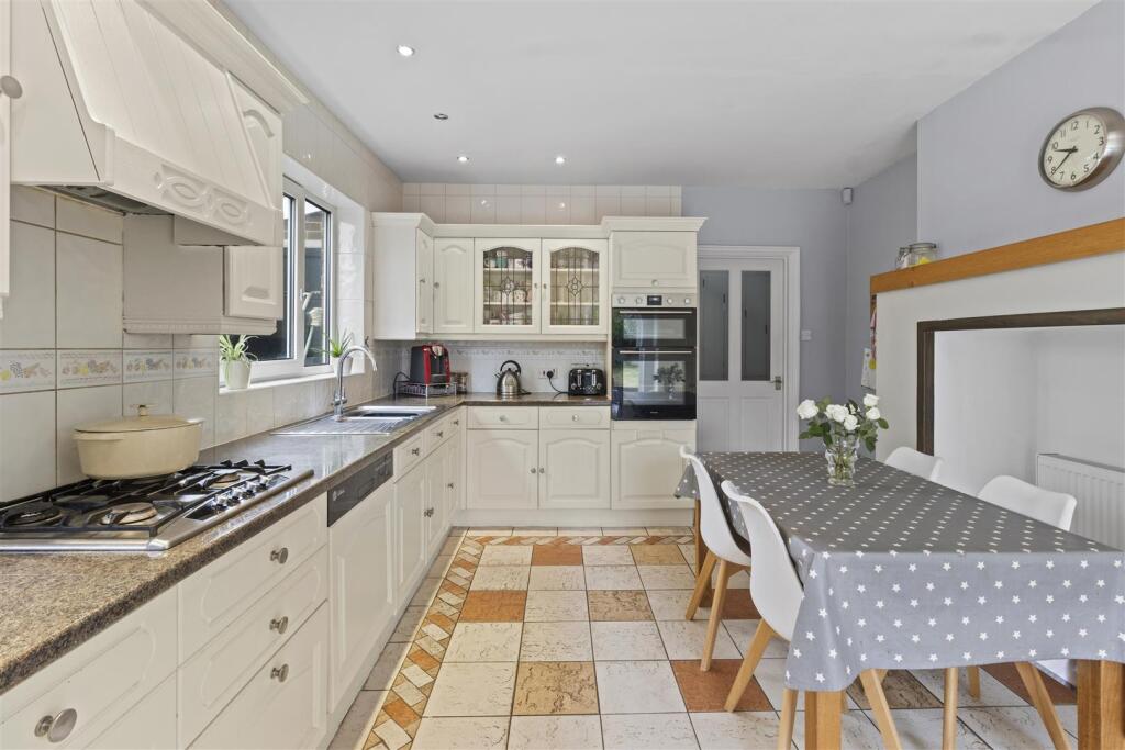 Additional image 16 of Milldown Road, Seaford