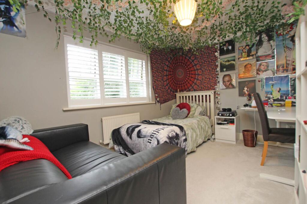 Additional image 27 of Coral Reef Close, Eastbourne, BN23 5PF