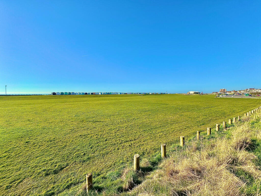 Additional image 10 of Brighton Road, Lancing, BN15