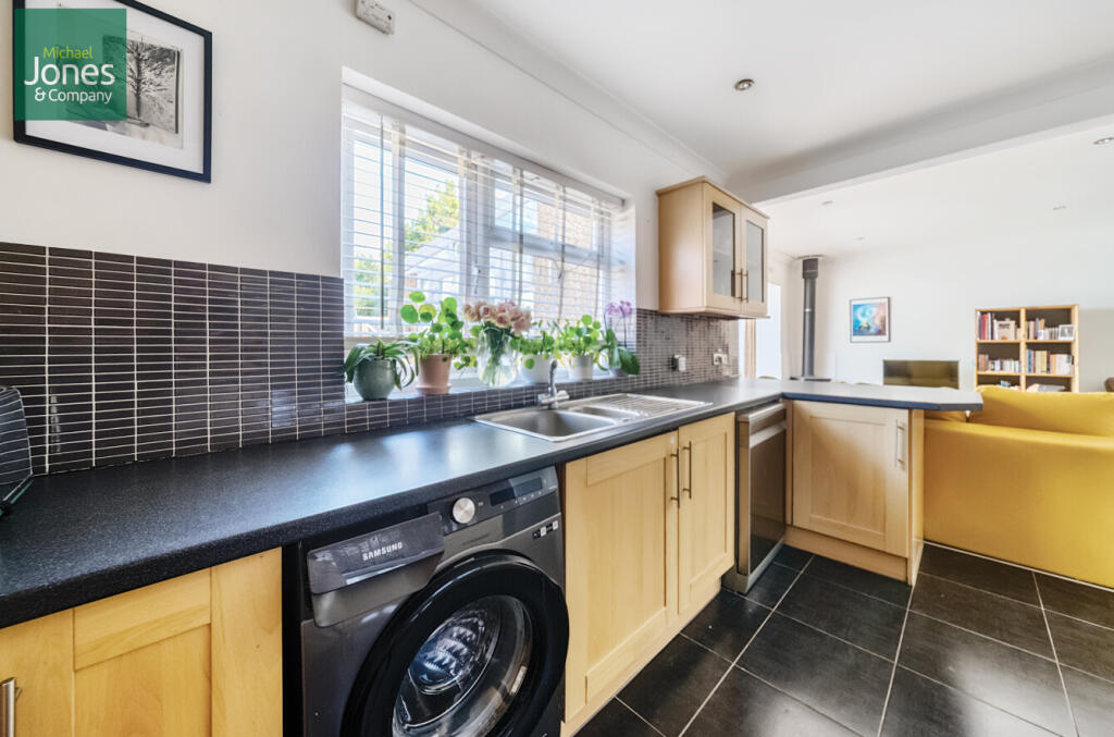 Additional image 3 of Fircroft Avenue, Lancing, West Sussex, BN15