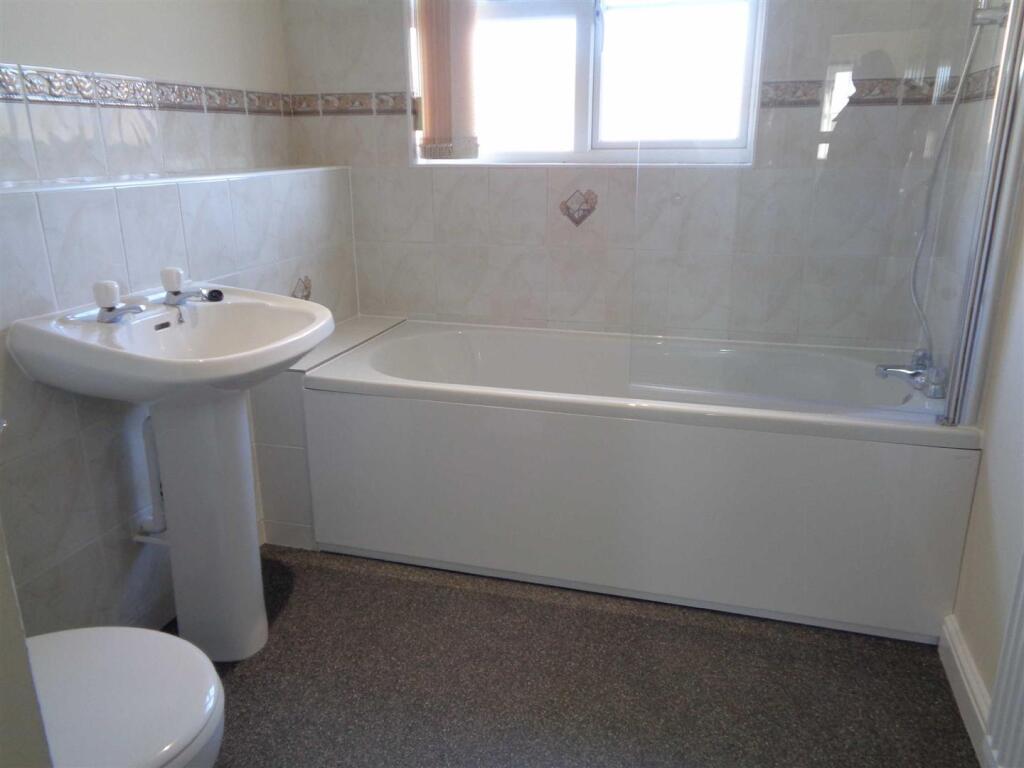 Additional image 5 of Grand Avenue, Seaford