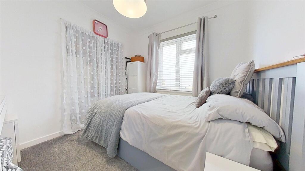 Additional image 17 of Adur Avenue, Worthing, West Sussex, BN13