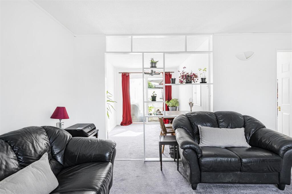 Additional image 15 of Hythe Crescent, Seaford
