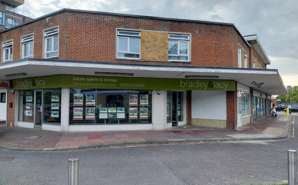 Property image for 1 Field Place Parade, The Strand, Goring-By-Sea, Worthing, West Sussex, BN12 6BS