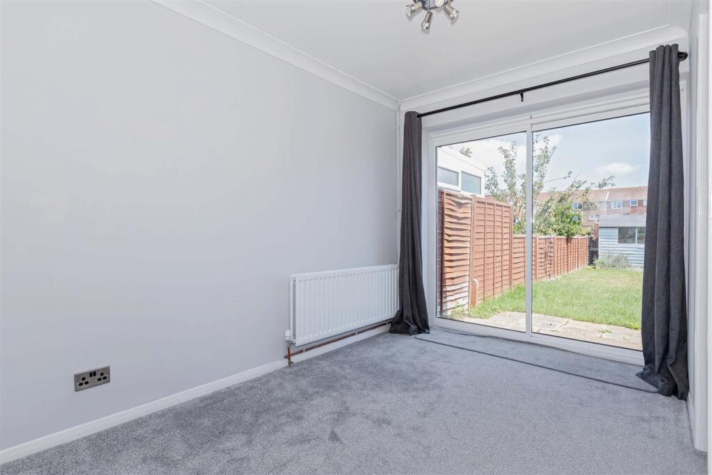 Additional image 4 of Coleridge Crescent, Goring-By-Sea