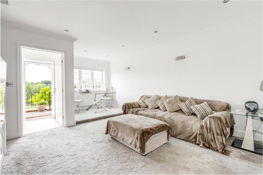 Additional image 16 of Horseshoe Close, Findon Village, Worthing, West Sussex, BN14