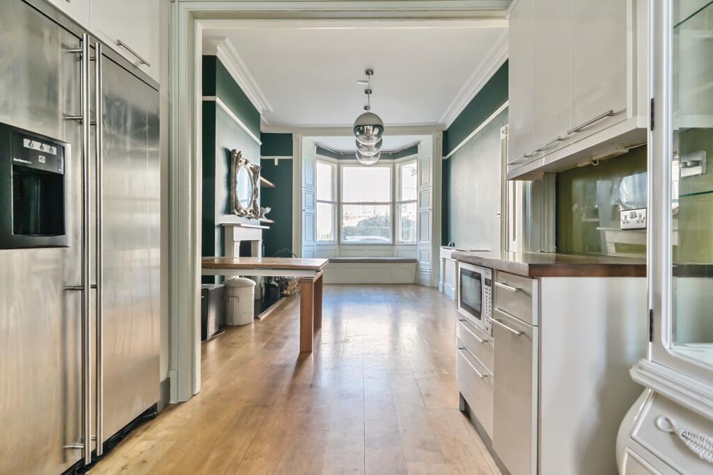 Additional image 3 of Marine Square Brighton BN2