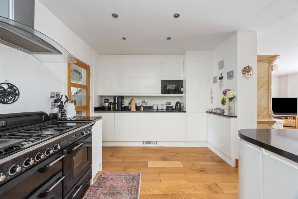 Additional image 20 of Hillrise Avenue, Sompting, Lancing, West Sussex, BN15