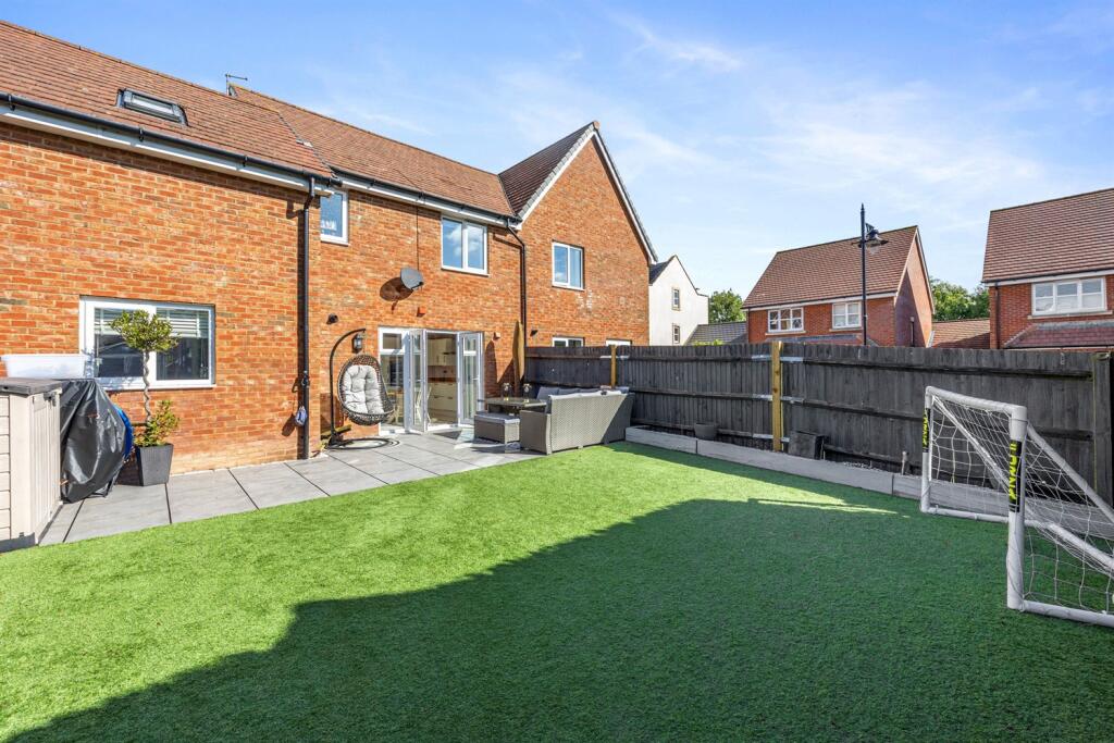 Additional image 19 of Nightingale Avenue, Worthing, BN12