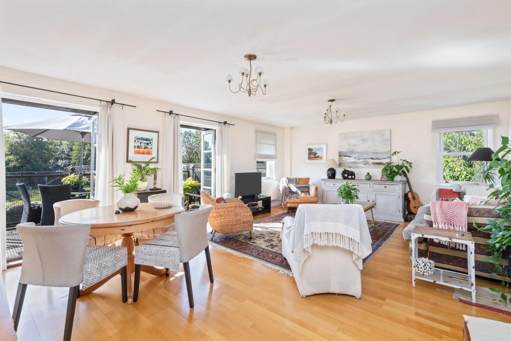 Additional image 3 of Wheelwrights Close, Arundel, BN18