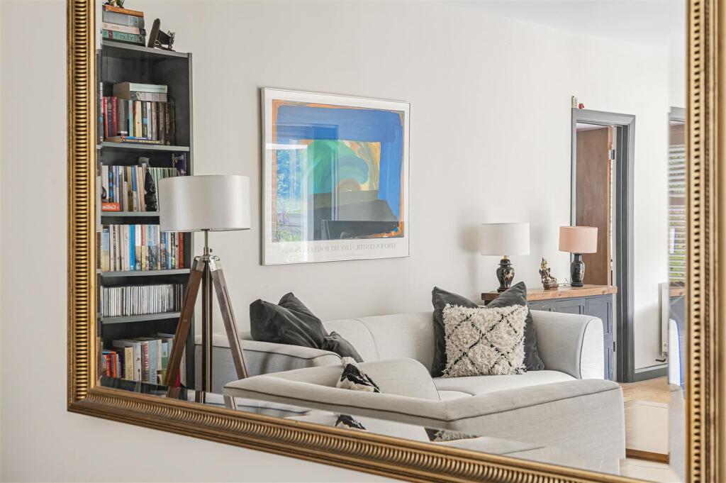 Additional image 20 of Warren Close, Eastbourne