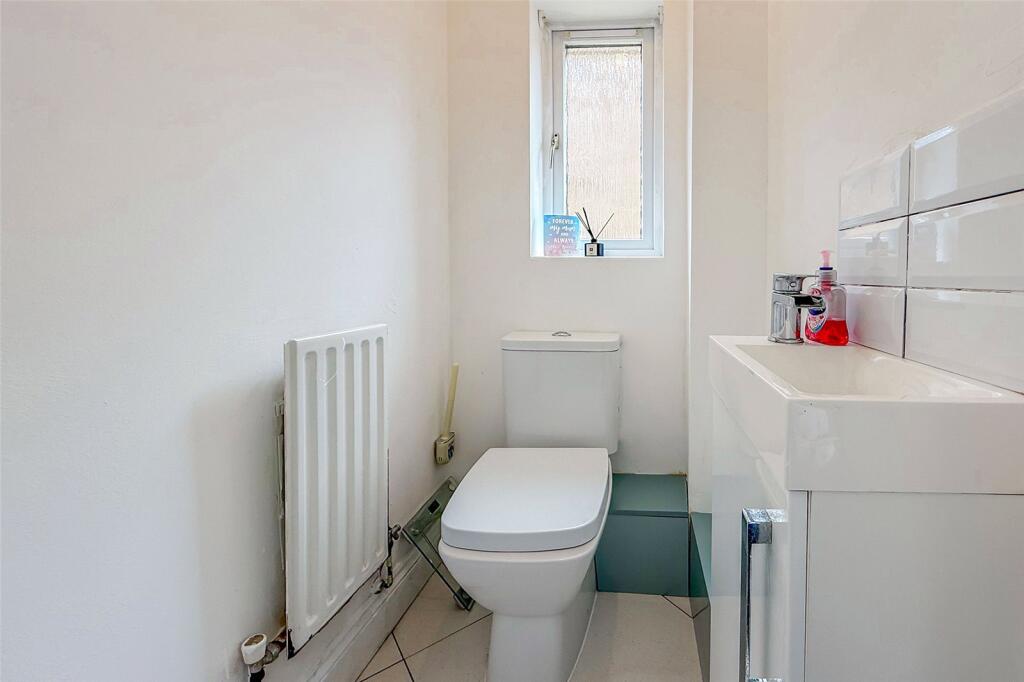 Additional image 19 of Larkspur Close, Littlehampton, West Sussex