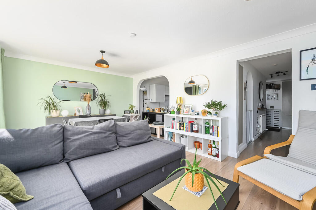 Additional image 4 of Manor Way, Brighton