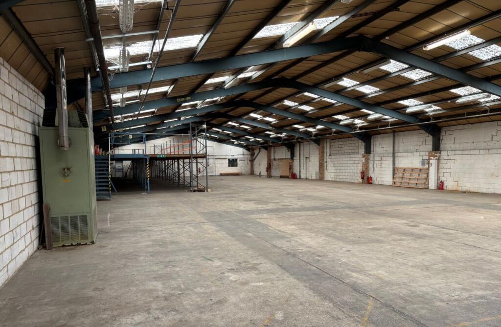 Additional image 4 of Unit 4, 16A Maple Road, Eastbourne, East Sussex, BN23 6NY