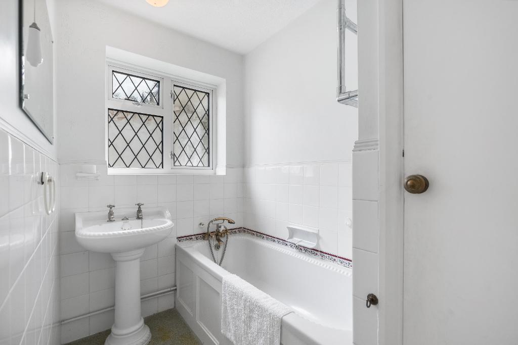 Additional image 8 of Marine Drive, Bishopstone, Seaford, East Sussex, BN25 2RU