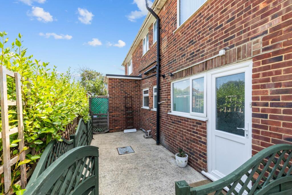 Additional image 3 of Marine Crescent, Goring-By-Sea