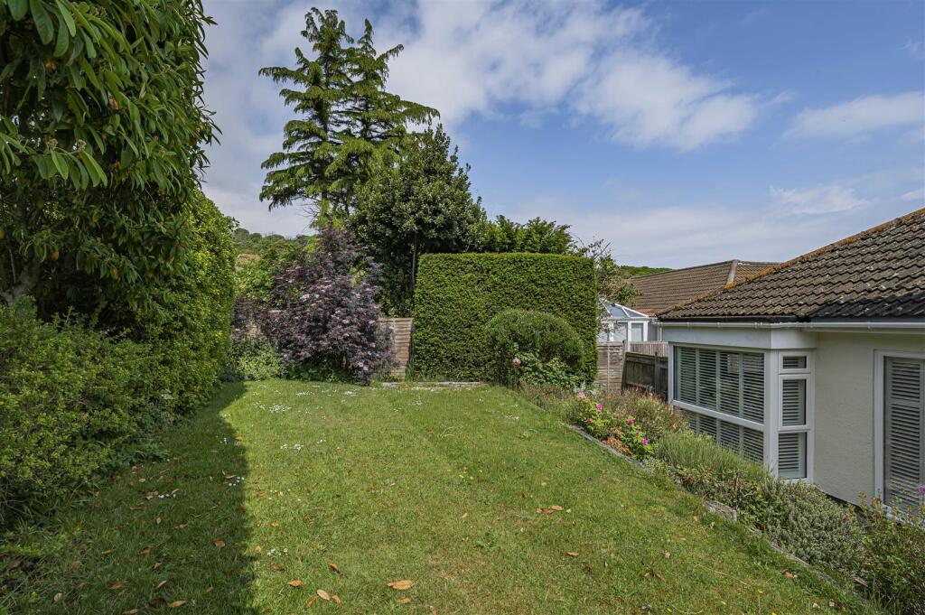 Additional image 27 of Warren Close, Eastbourne