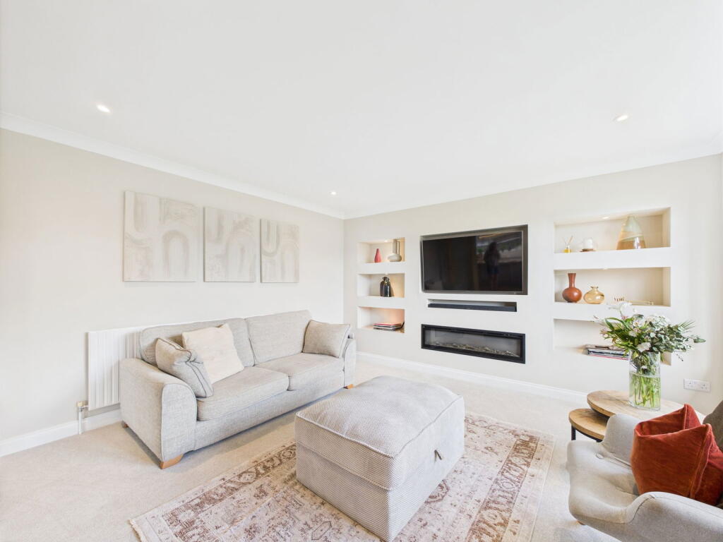 Additional image 3 of Exmoor Crescent, Worthing, BN13 2PL