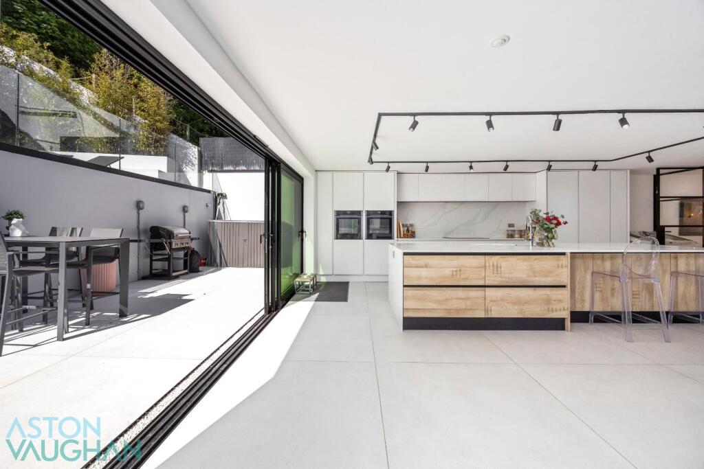 Additional image 31 of The Vale, Ovingdean