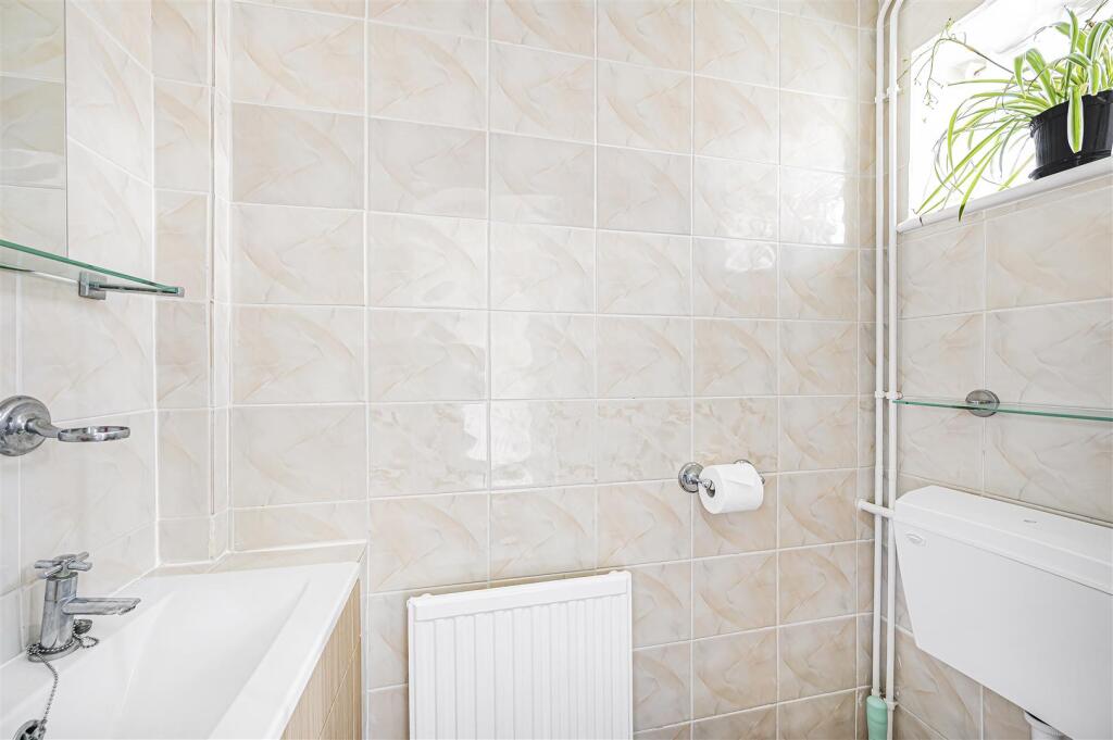 Additional image 12 of Hythe Crescent, Seaford