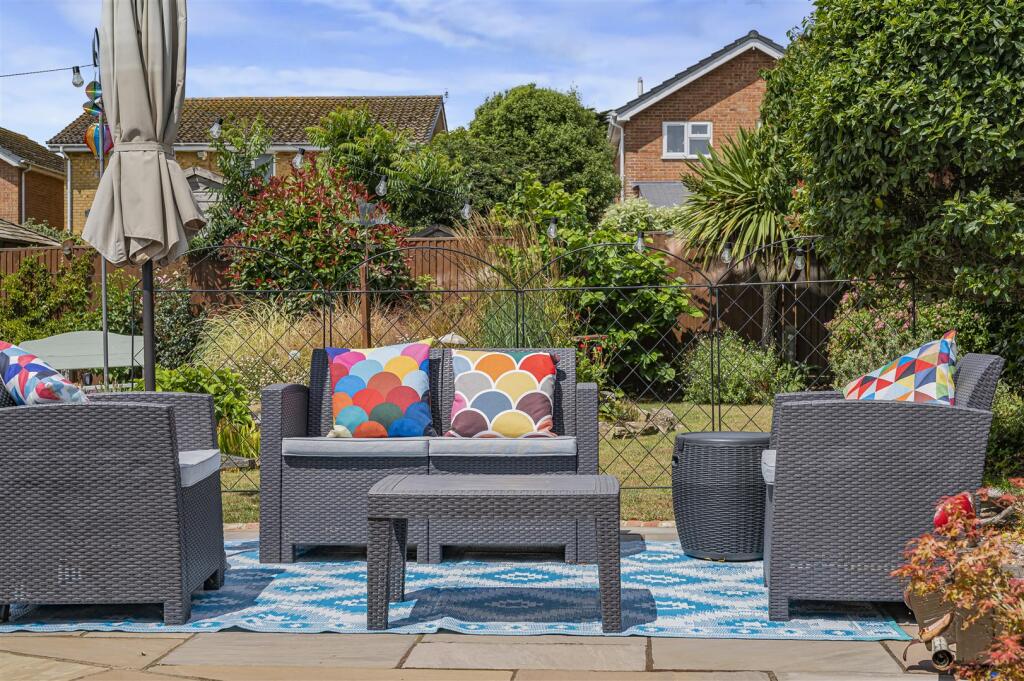 Additional image 23 of Lucinda Way, Seaford