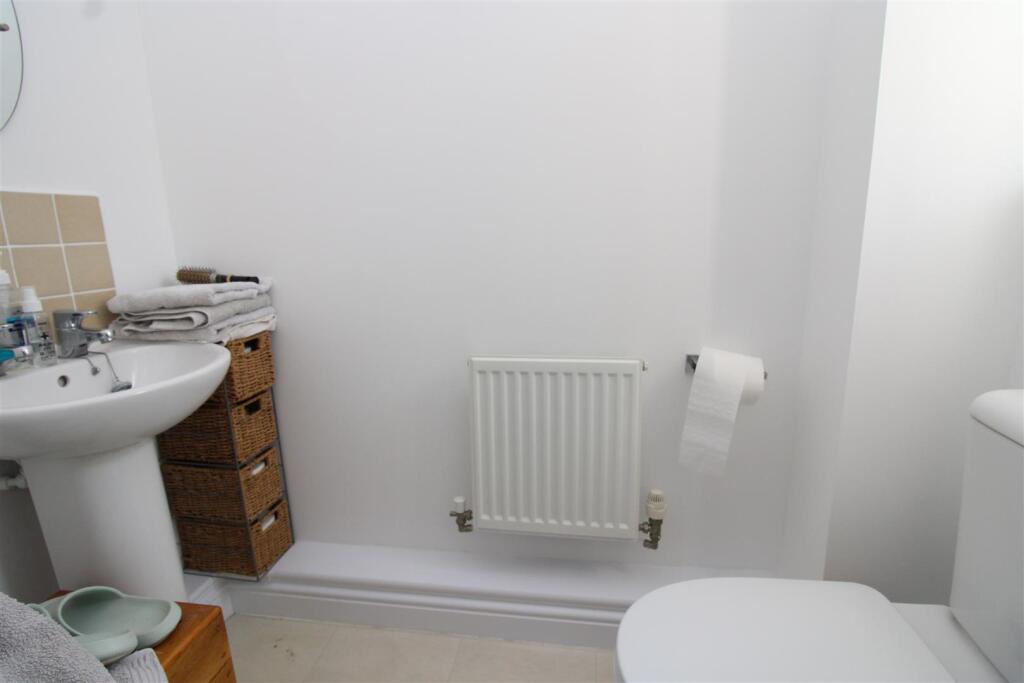 Additional image 9 of Empress Close,  , West Susse, Wick, Littlehampton