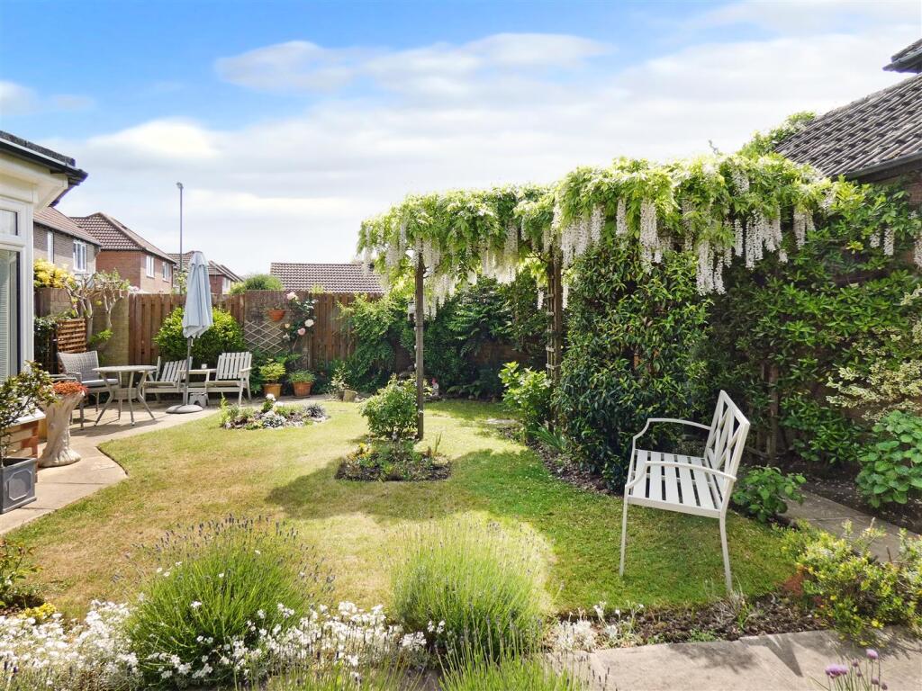 Additional image 17 of Hamilton Drive, Rustington