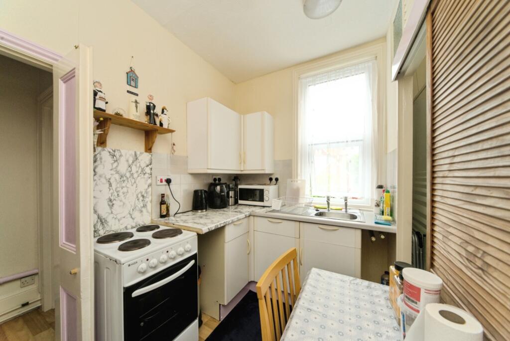 Additional image 3 of 89a Enys Road, Eastbourne, East Sussex