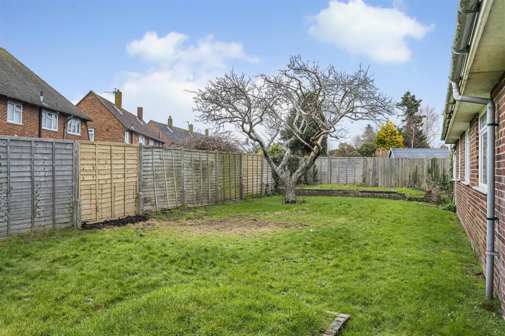 Additional image 16 of Stirling Avenue, Seaford