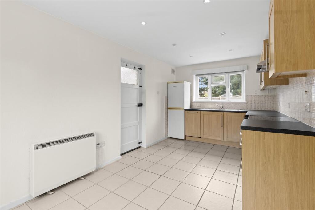 Additional image 8 of Southfield, Polegate