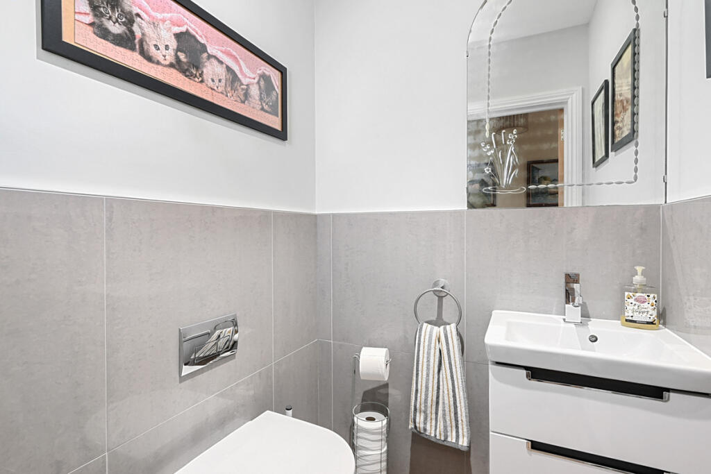 Additional image 8 of Danecroft Place, Hailsham, BN27