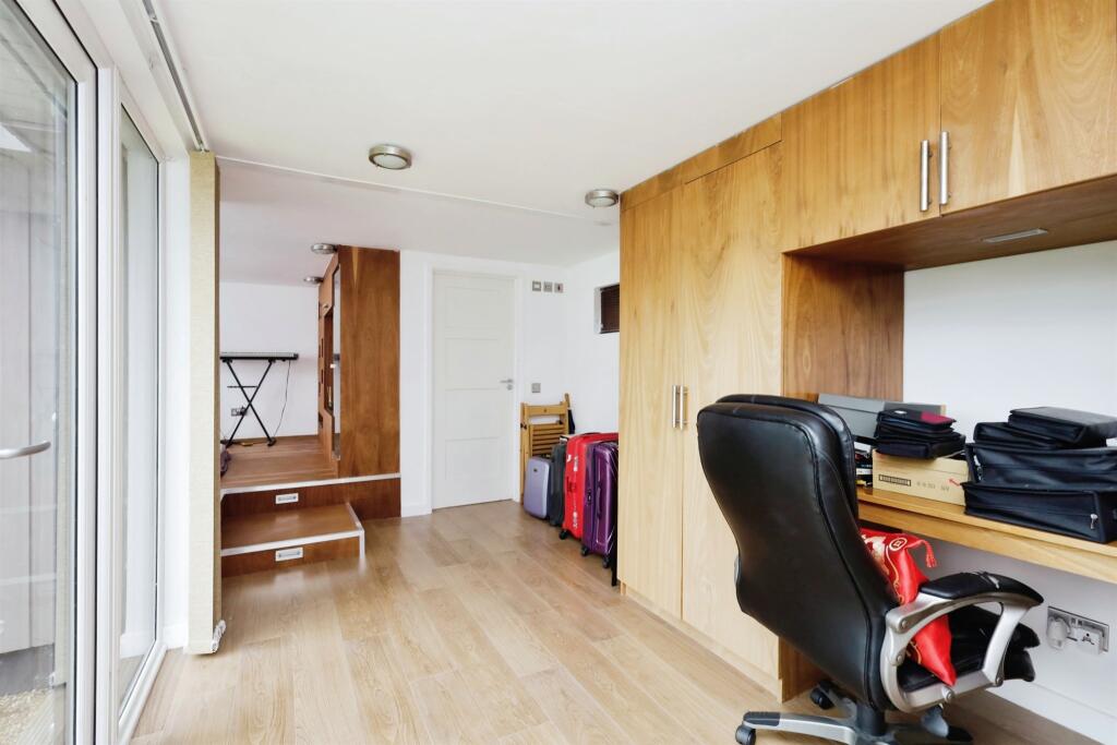 Additional image 17 of Buttercup Drive, Polegate