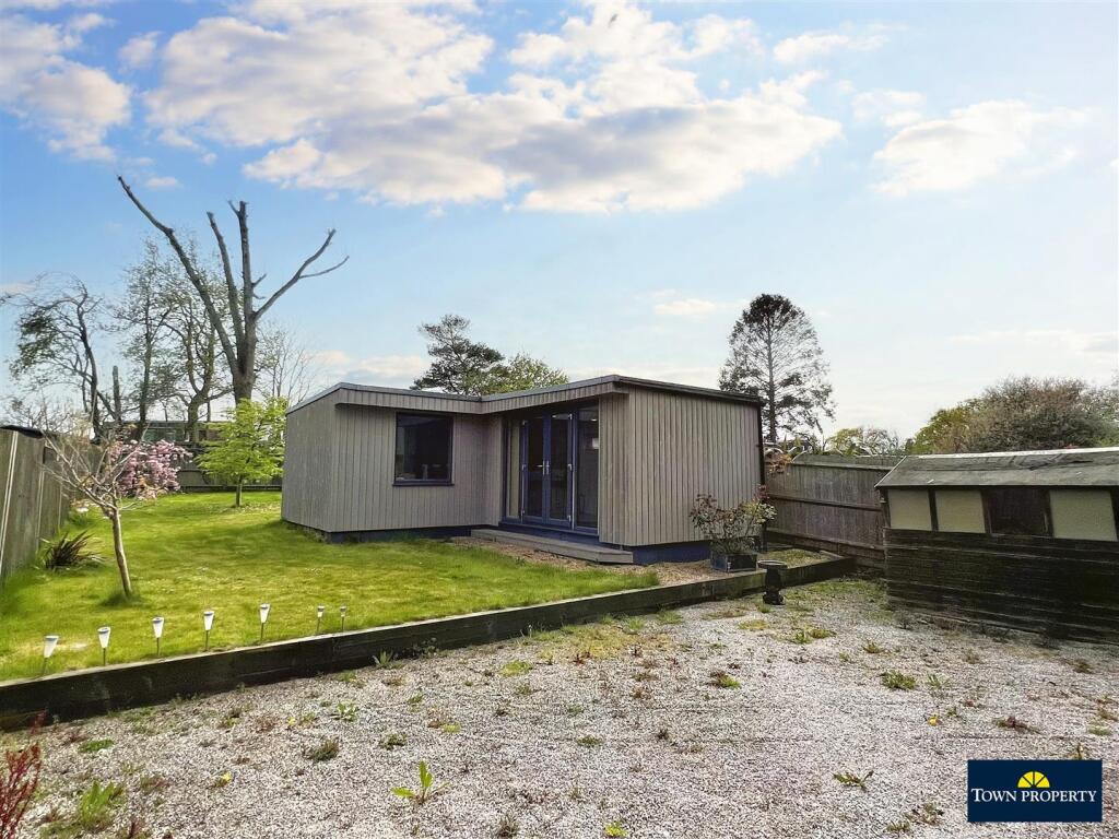 Additional image 2 of Buttercup Drive, Polegate