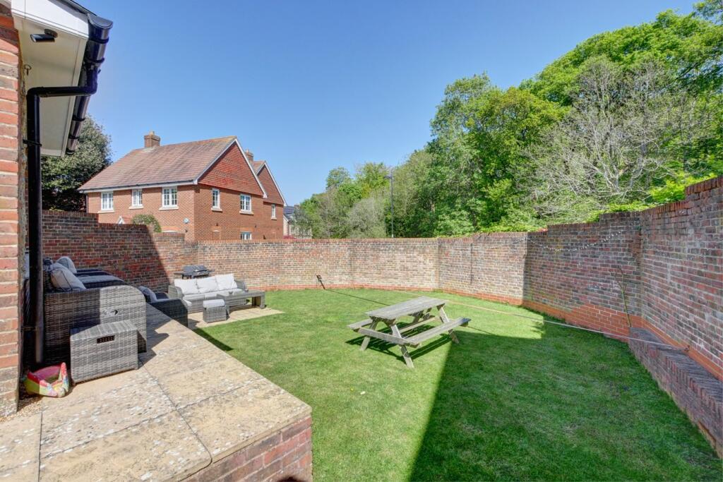 Additional image 2 of Chichester Road, Hellingly, BN27