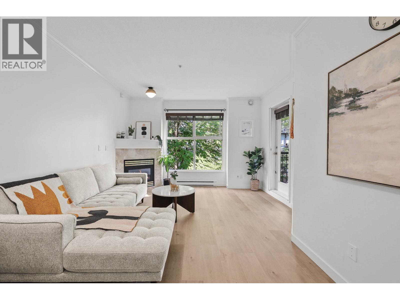 325 1185 PACIFIC STREET|Coquitlam, British Columbia V3B7Z2