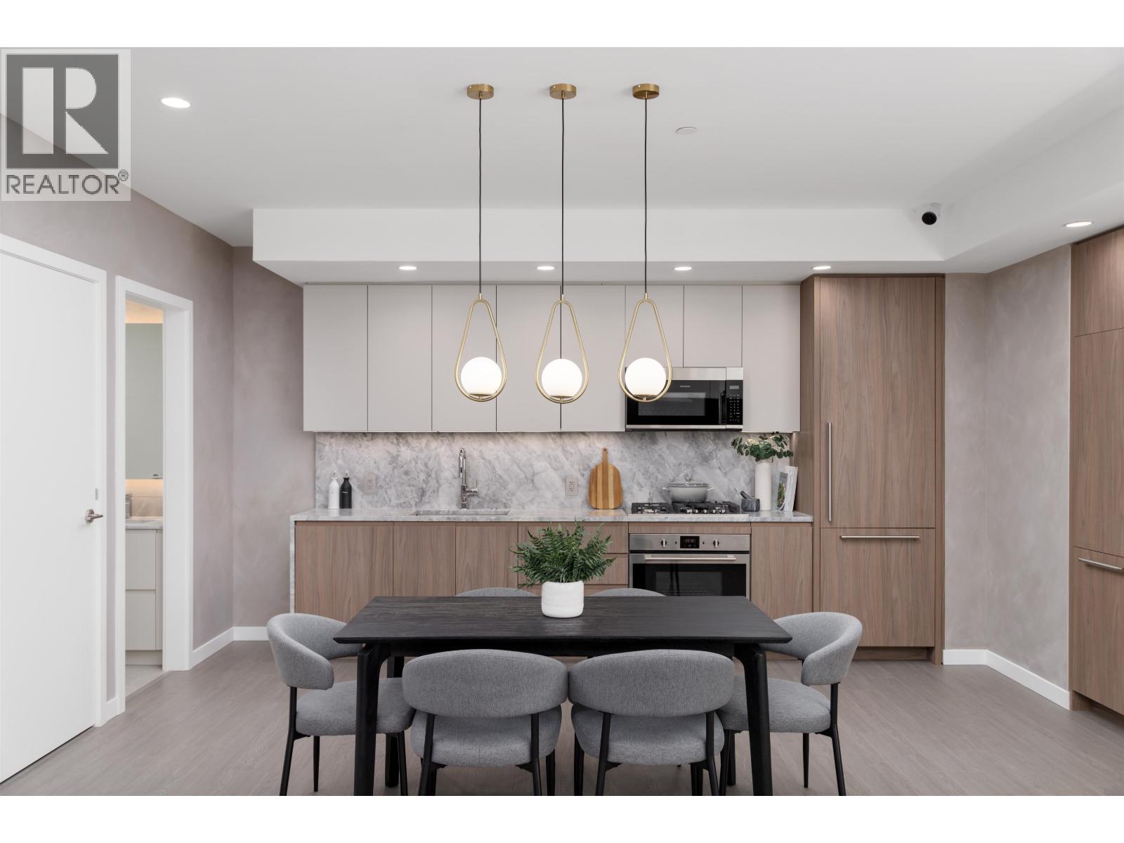 Property image for 1308 1175 PINETREE WAY|Coquitlam, British Columbia V0V0V0