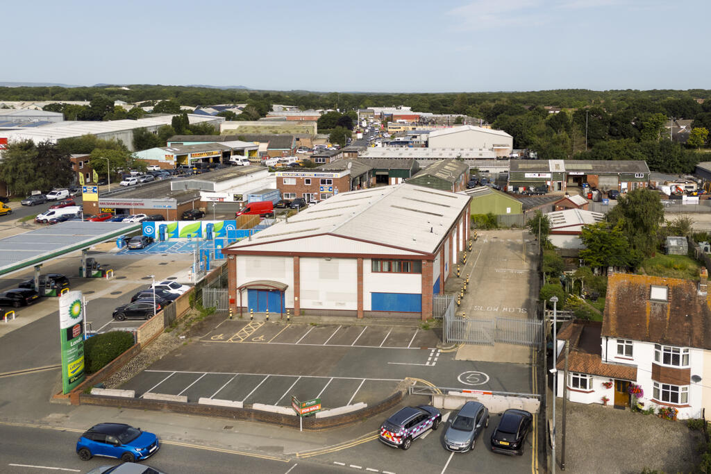 Additional image 11 of 70 South Road, Hailsham, East Sussex, BN27 3JH
